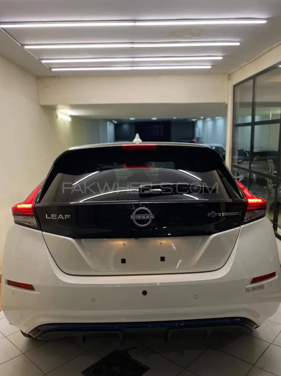 Nissan Leaf 2021 for Sale in Lahore Nissan Leaf 2021 for Sale in Lahore Image-12