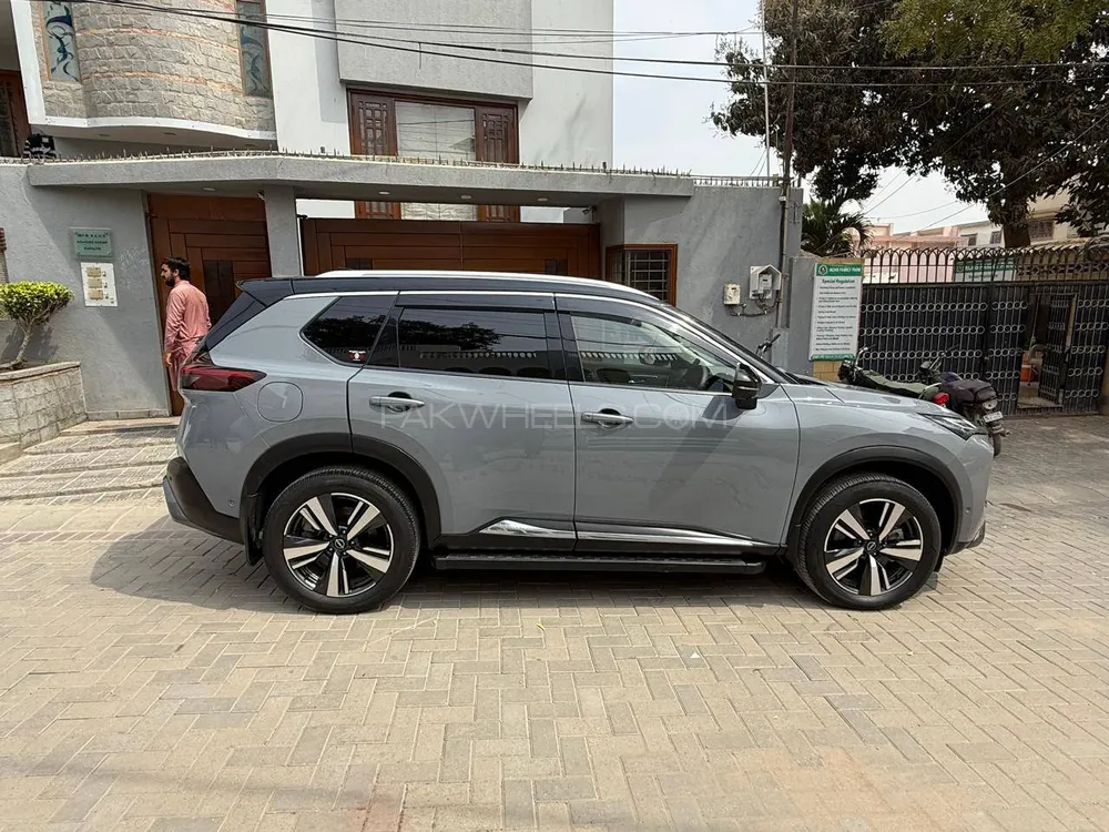 Nissan X Trail 2023 for Sale in Karachi Nissan X Trail 2023 for Sale in Karachi Image-2