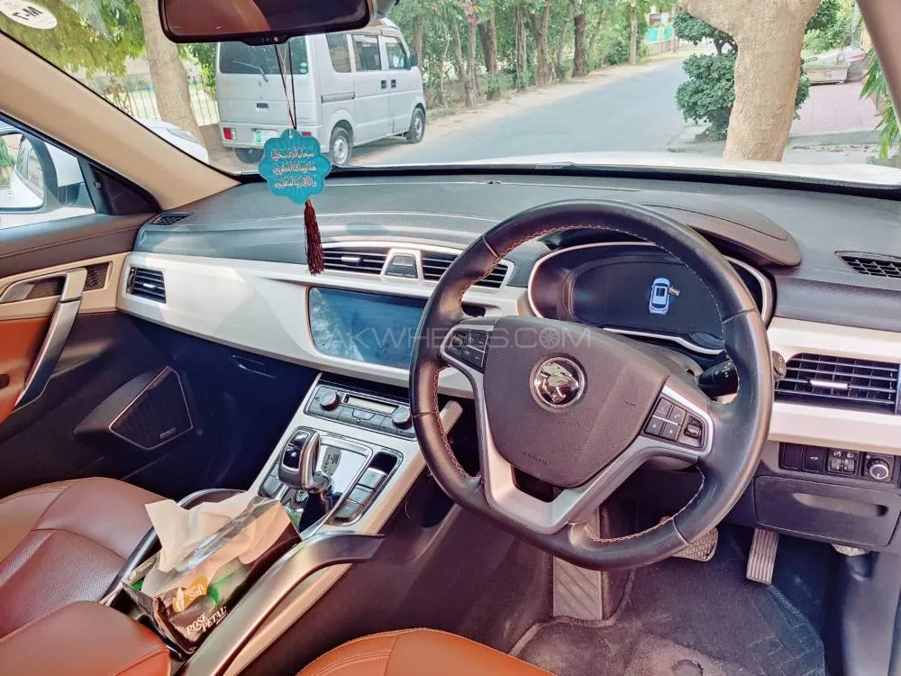 پروٹون ایکس 70 2022 for Sale in لاہور پروٹون ایکس 70 2022 for Sale in لاہور Image-2