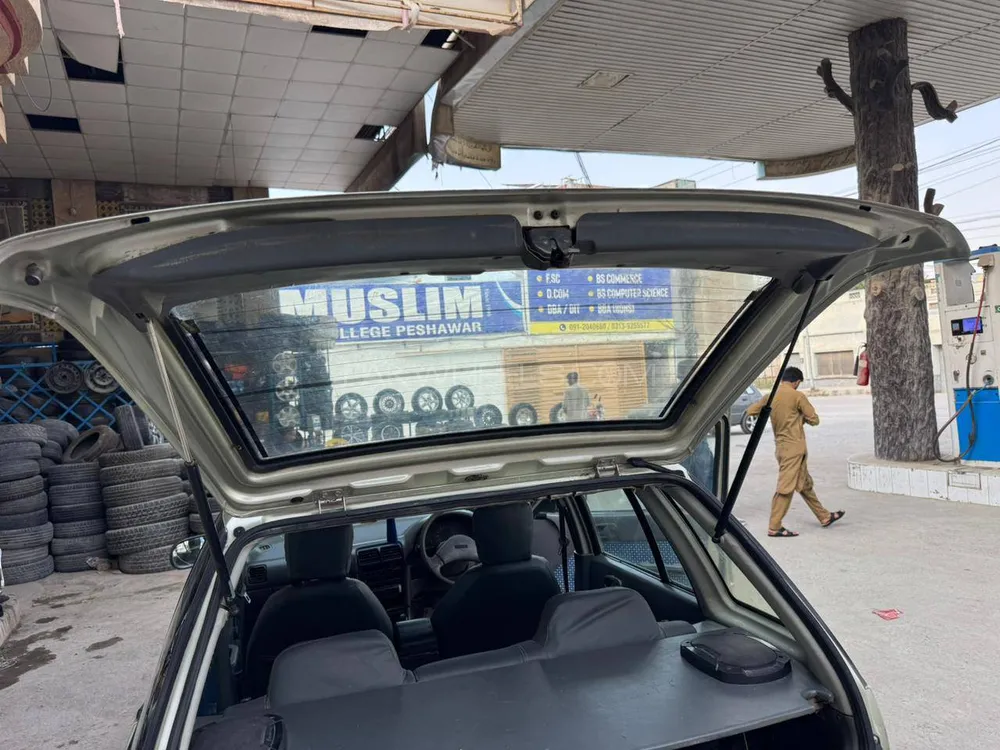 Suzuki Cultus 2000 for Sale in Peshawar Image-1