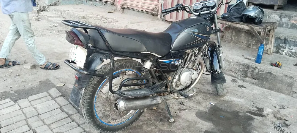 Suzuki GS 150 2014 for Sale Suzuki GS 150 2014 for Sale Image-4