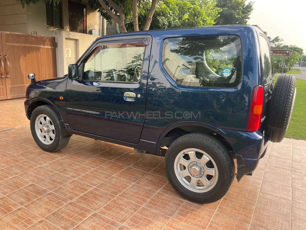 Suzuki Jimny 2011 for Sale in Lahore Suzuki Jimny 2011 for Sale in Lahore Image-3