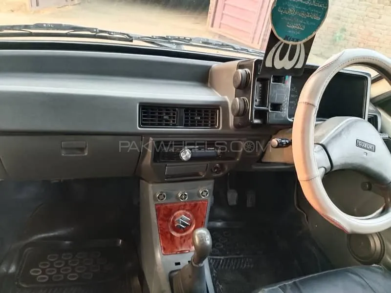Suzuki Mehran 2015 for Sale in Layyah Suzuki Mehran 2015 for Sale in Layyah Image-4