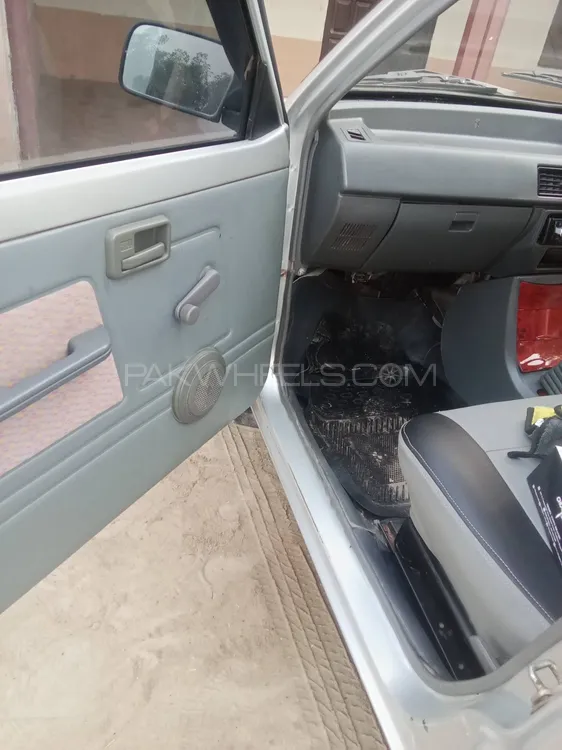 Suzuki Mehran 2017 for Sale in Muzaffar Gargh Suzuki Mehran 2017 for Sale in Muzaffar Gargh Image-11