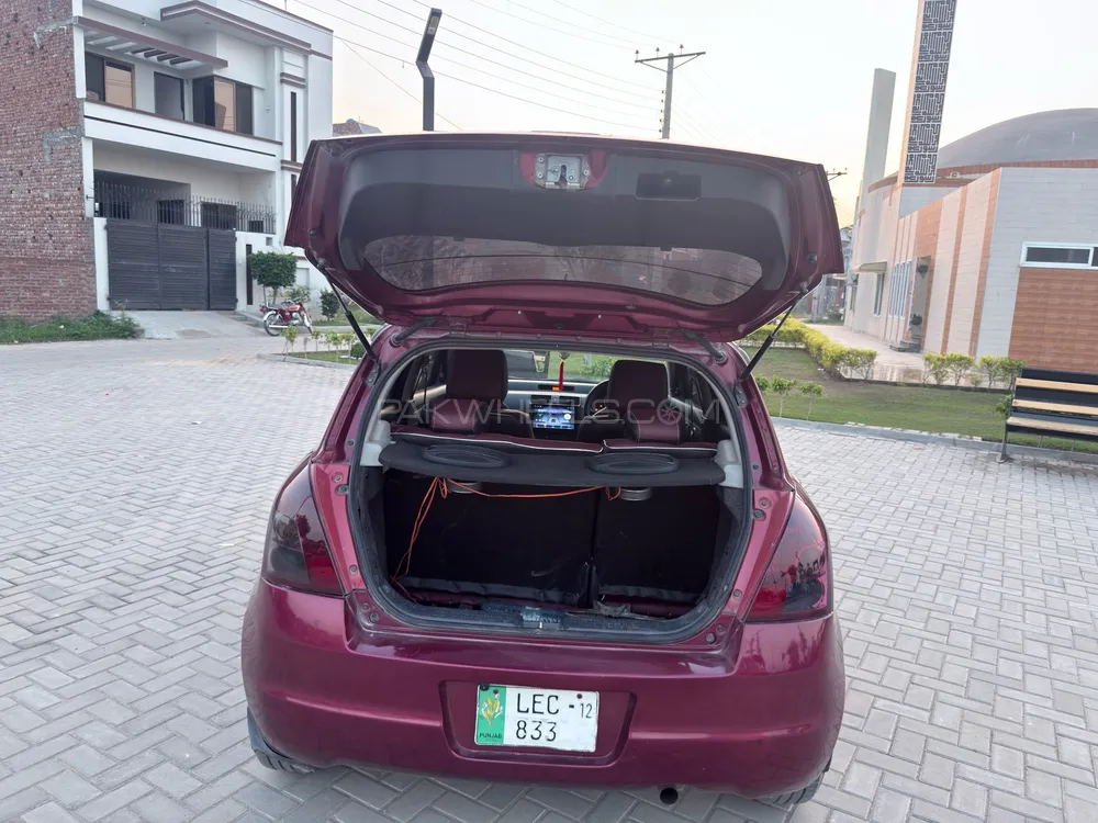 Suzuki Swift 2012 for Sale in Sialkot Suzuki Swift 2012 for Sale in Sialkot Image-3
