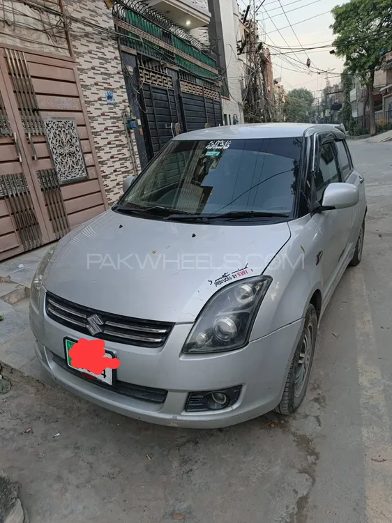 Suzuki Swift 2010 for Sale in Lahore Image-1