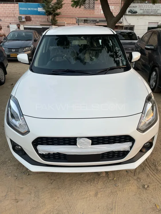 Suzuki Swift 2025 for Sale in Karachi Suzuki Swift 2025 for Sale in Karachi Image-1