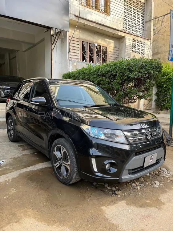 Suzuki Vitara 2017 for Sale in Karachi Suzuki Vitara 2017 for Sale in Karachi Image-2