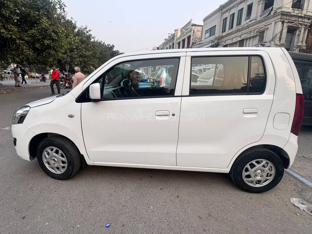 Suzuki Wagon R 2021 for Sale in Lahore Suzuki Wagon R 2021 for Sale in Lahore Image-3