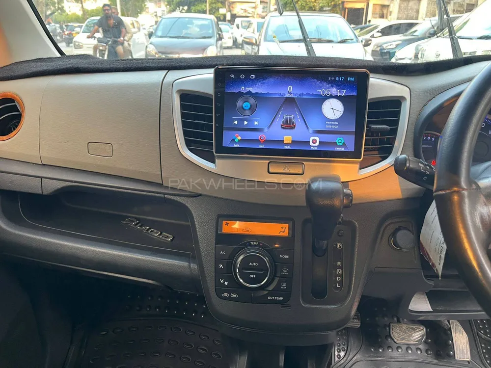 سوزوکی ویگن آر 2014 for Sale in کراچی سوزوکی ویگن آر 2014 for Sale in کراچی Image-2