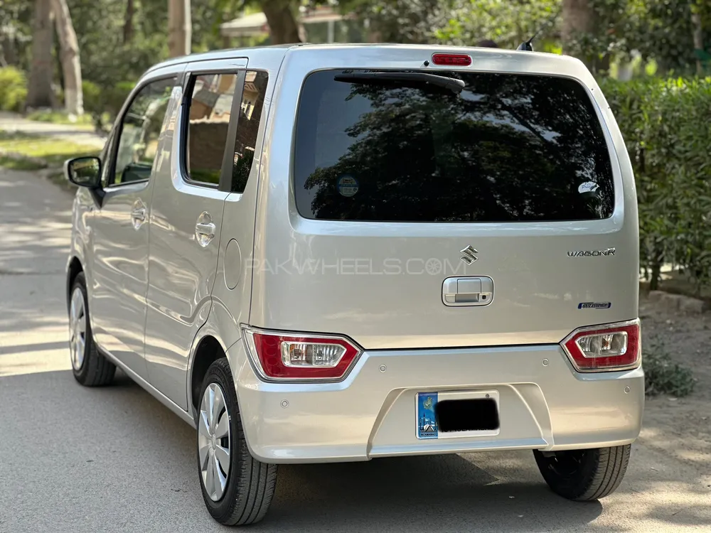 Suzuki Wagon R 2022 for Sale in Peshawar Suzuki Wagon R 2022 for Sale in Peshawar Image-4
