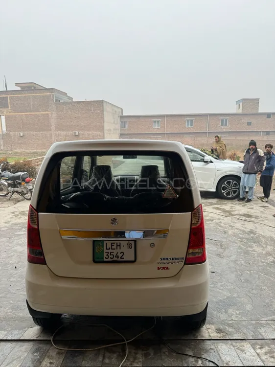 Suzuki Wagon R 2018 for Sale in Peshawar Suzuki Wagon R 2018 for Sale in Peshawar Image-4