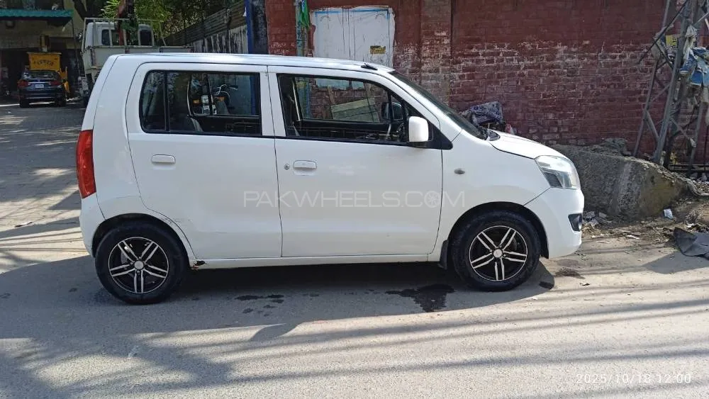 Suzuki Wagon R 2018 for Sale in Lahore Suzuki Wagon R 2018 for Sale in Lahore Image-2