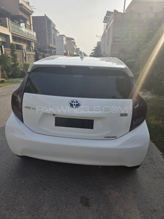 ٹویوٹا اکوا 2015 for Sale in ملتان ٹویوٹا اکوا 2015 for Sale in ملتان Image-3