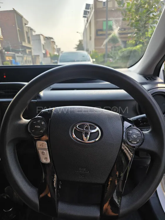 ٹویوٹا اکوا 2015 for Sale in ملتان ٹویوٹا اکوا 2015 for Sale in ملتان Image-10