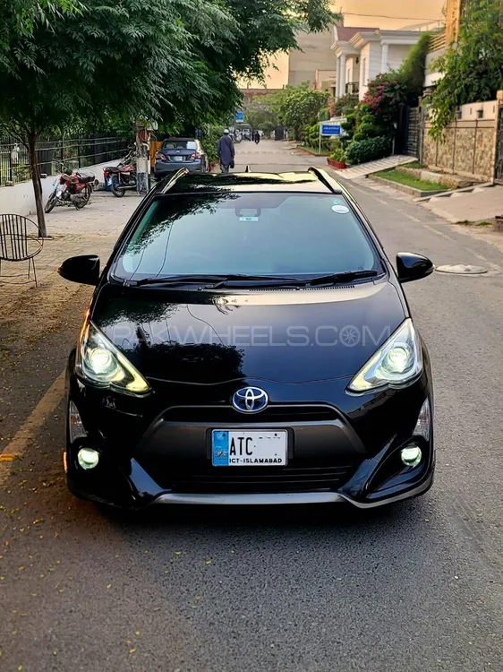 Toyota Aqua 2017 for Sale in Lahore Image-1