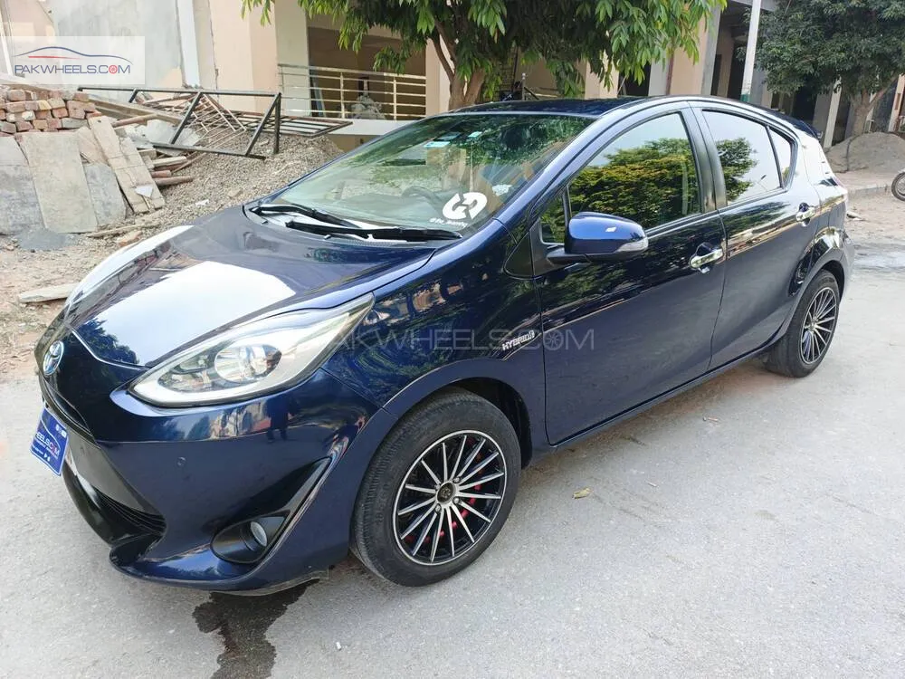 Toyota Aqua 2018 for Sale in Rawalpindi Toyota Aqua 2018 for Sale in Rawalpindi Image-5