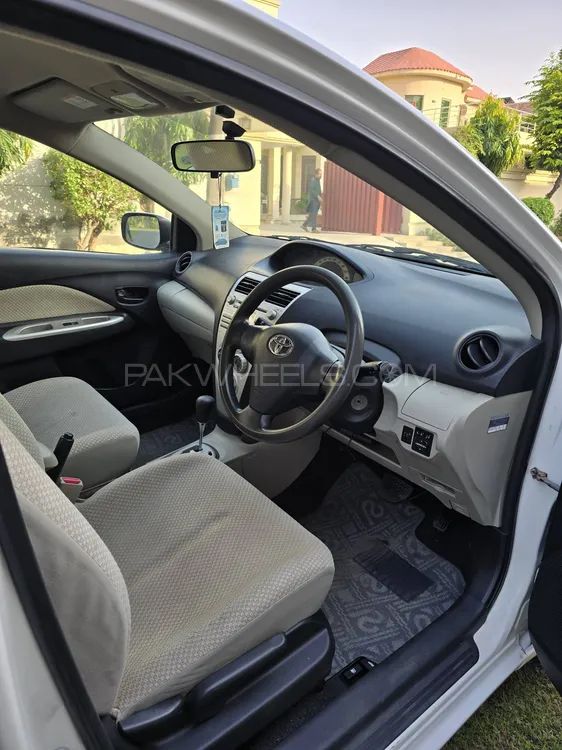 Toyota Belta 2006 for Sale in Lahore Toyota Belta 2006 for Sale in Lahore Image-14