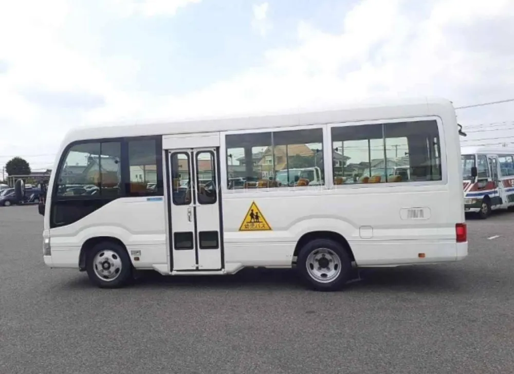 Toyota Coaster 2020 for Sale in Karachi Toyota Coaster 2020 for Sale in Karachi Image-4
