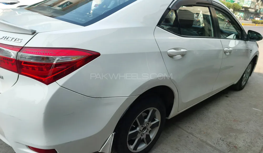Toyota Corolla 2017 for Sale in Gujranwala Toyota Corolla 2017 for Sale in Gujranwala Image-3