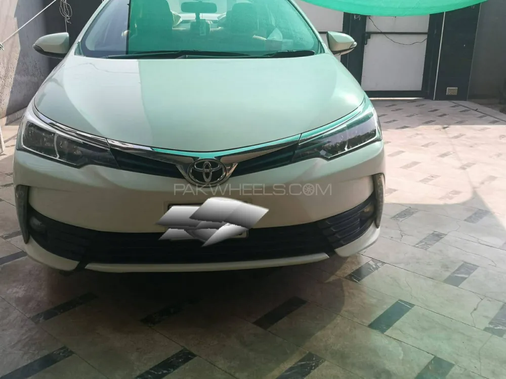 Toyota Corolla 2018 for Sale in Gujranwala Toyota Corolla 2018 for Sale in Gujranwala Image-2