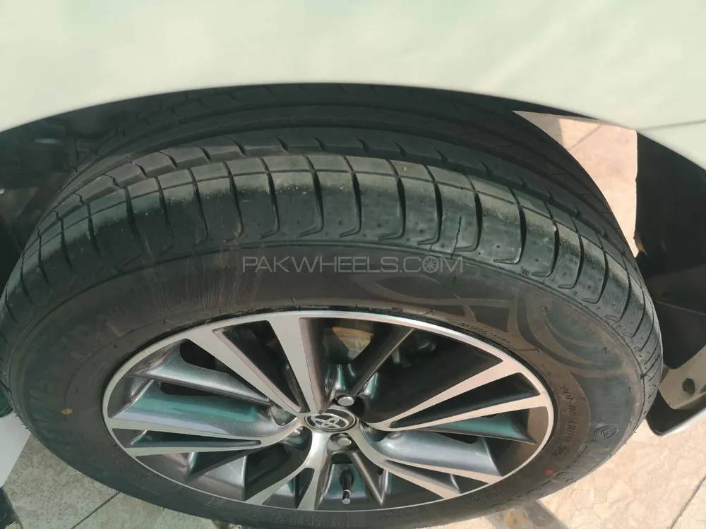 Toyota Corolla 2018 for Sale in Gujranwala Toyota Corolla 2018 for Sale in Gujranwala Image-13