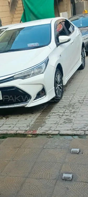 Toyota Corolla 2019 for Sale in Mandi bahauddin Toyota Corolla 2019 for Sale in Mandi bahauddin Image-3