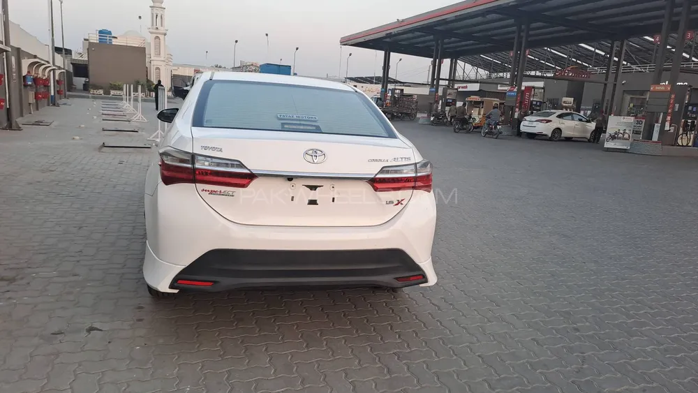 Toyota Corolla 2021 for Sale in Mandi bahauddin Toyota Corolla 2021 for Sale in Mandi bahauddin Image-3