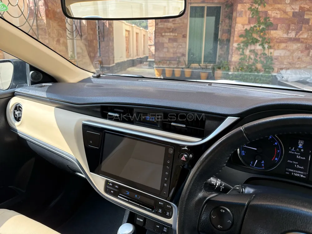 Toyota Corolla 2019 for Sale in Mandi bahauddin Toyota Corolla 2019 for Sale in Mandi bahauddin Image-2