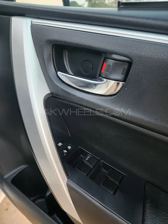 Toyota Corolla 2022 for Sale in Dera ismail khan Toyota Corolla 2022 for Sale in Dera ismail khan Image-8