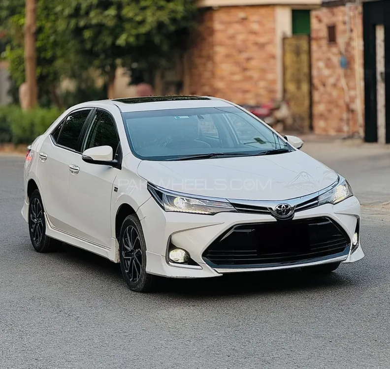 Toyota Corolla 2023 for Sale in Faisalabad Toyota Corolla 2023 for Sale in Faisalabad Image-10