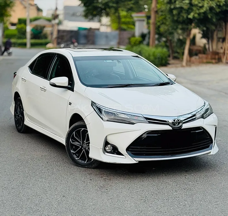 Toyota Corolla 2023 for Sale in Faisalabad Toyota Corolla 2023 for Sale in Faisalabad Image-7