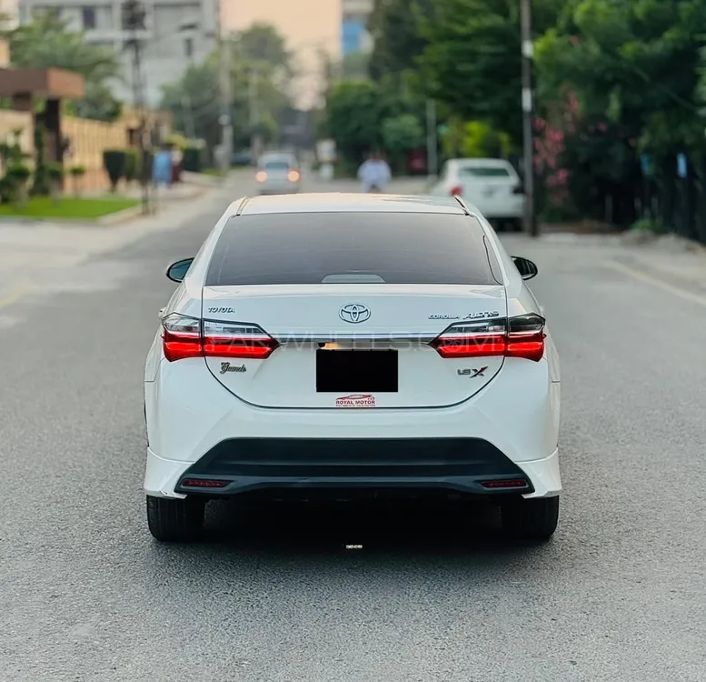 Toyota Corolla 2023 for Sale in Faisalabad Toyota Corolla 2023 for Sale in Faisalabad Image-17