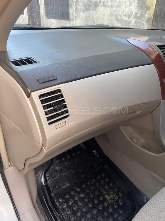 Toyota Corolla 2012 for Sale in Sheikhupura Toyota Corolla 2012 for Sale in Sheikhupura Image-4