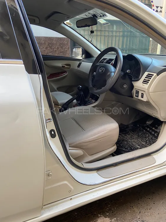 Toyota Corolla 2012 for Sale in Sheikhupura Toyota Corolla 2012 for Sale in Sheikhupura Image-9
