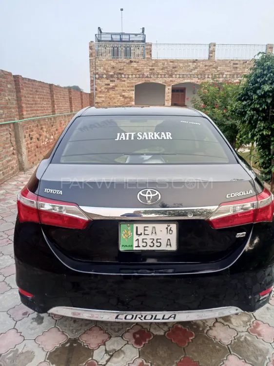 Toyota Corolla 2015 for Sale in Sarai alamgir Toyota Corolla 2015 for Sale in Sarai alamgir Image-2