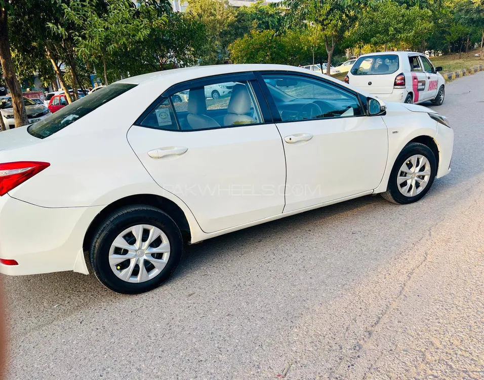 Toyota Corolla 2016 for Sale in Islamabad Toyota Corolla 2016 for Sale in Islamabad Image-5