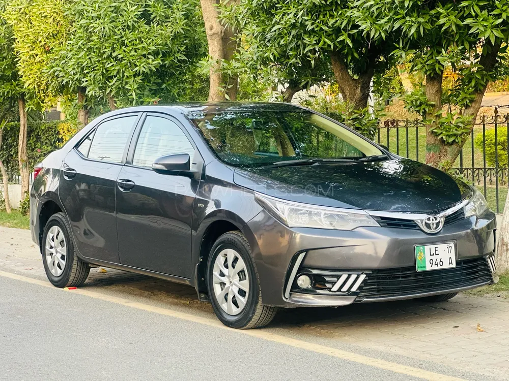 Toyota Corolla 2017 for Sale in Lahore Toyota Corolla 2017 for Sale in Lahore Image-2