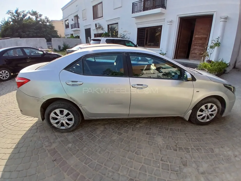 Toyota Corolla 2017 for Sale in Karachi Toyota Corolla 2017 for Sale in Karachi Image-2