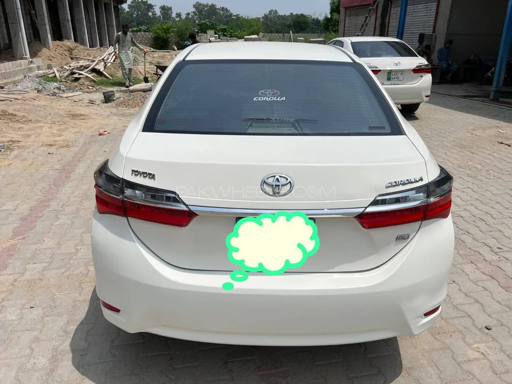 ٹویوٹا کرولا 2018 for Sale in گجرات ٹویوٹا کرولا 2018 for Sale in گجرات Image-17