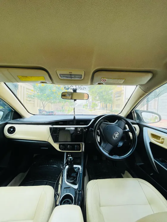 Toyota Corolla 2019 for Sale in Faisalabad Toyota Corolla 2019 for Sale in Faisalabad Image-13