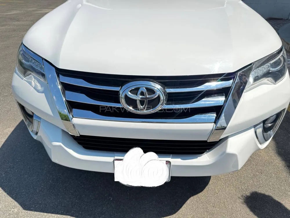 Toyota Fortuner 2017 for Sale in Jhang Toyota Fortuner 2017 for Sale in Jhang Image-5