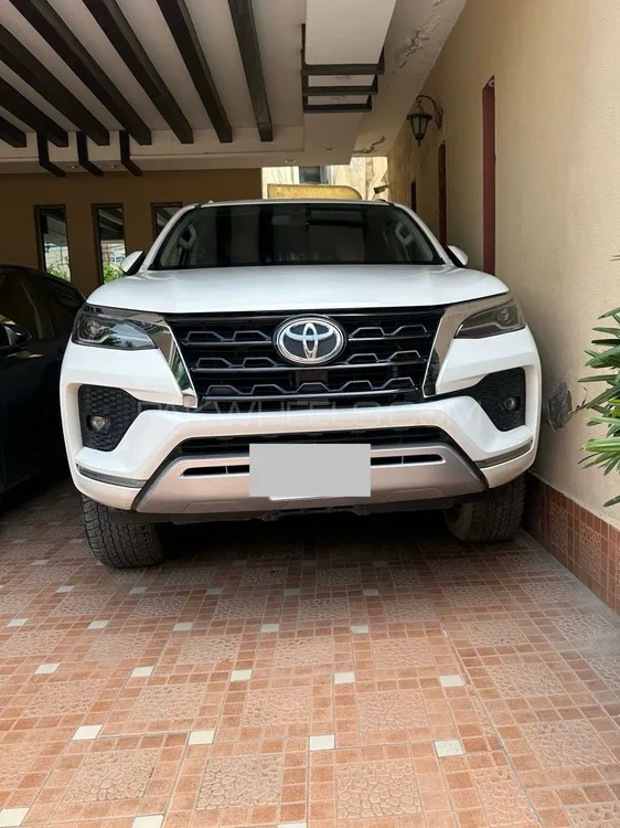 Toyota Fortuner 2021 for Sale in Okara Image-1