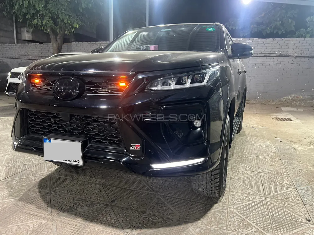 ٹویوٹا فورچیونر 2023 for Sale in اسلام آباد ٹویوٹا فورچیونر 2023 for Sale in اسلام آباد Image-3