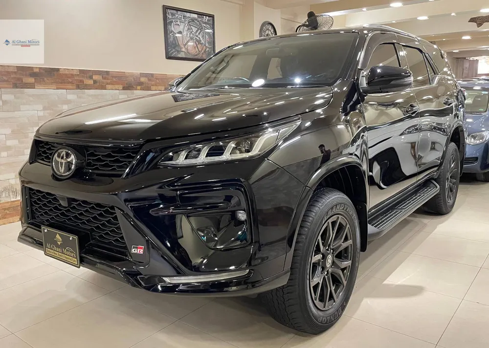 Toyota Fortuner 2023 for Sale in Karachi Toyota Fortuner 2023 for Sale in Karachi Image-2