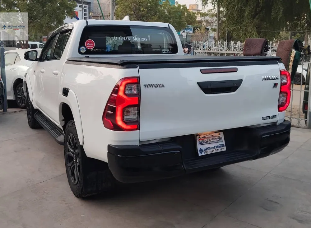 Toyota Hilux 2022 for Sale in Karachi Toyota Hilux 2022 for Sale in Karachi Image-5