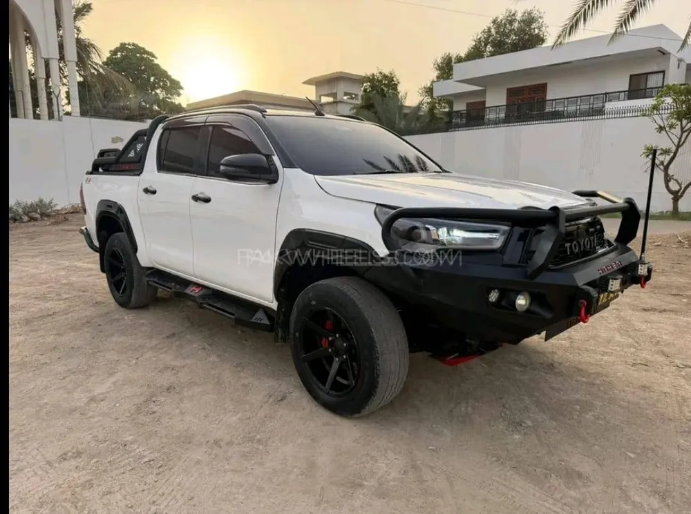 Toyota Hilux 2020 for Sale in Hyderabad Image-1