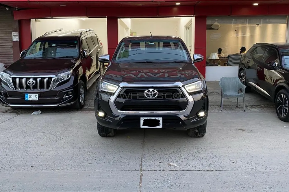 Toyota Hilux 2021 for Sale in Lahore Toyota Hilux 2021 for Sale in Lahore Image-1