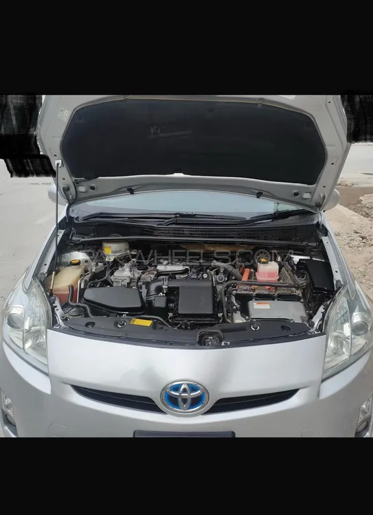 ٹویوٹا پریوس 2011 for Sale in کوئٹہ ٹویوٹا پریوس 2011 for Sale in کوئٹہ Image-2