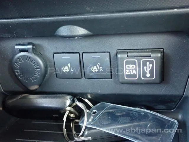 Toyota Raize 2020 for Sale in Karachi Toyota Raize 2020 for Sale in Karachi Image-16